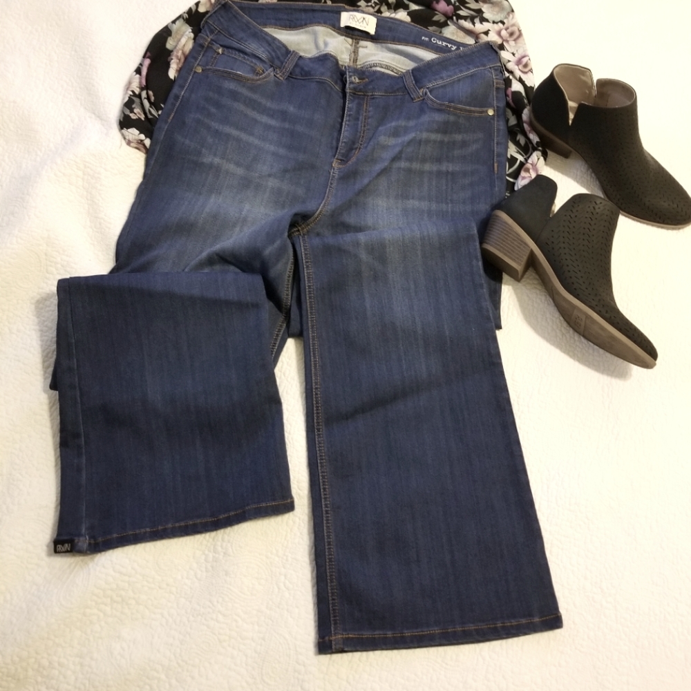 RWN,bootcut, 18 jeans